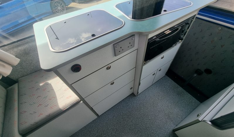
								Volkswagen Transporter T4 AUTOMATIC Bilbo Nektar Pop Top 2 Berth Camper Van full									