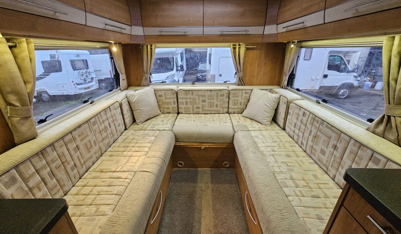 
								Auto-Trail Apache 634 AUTOMATIC 4 Berth Coachbuilt Motorhome full									