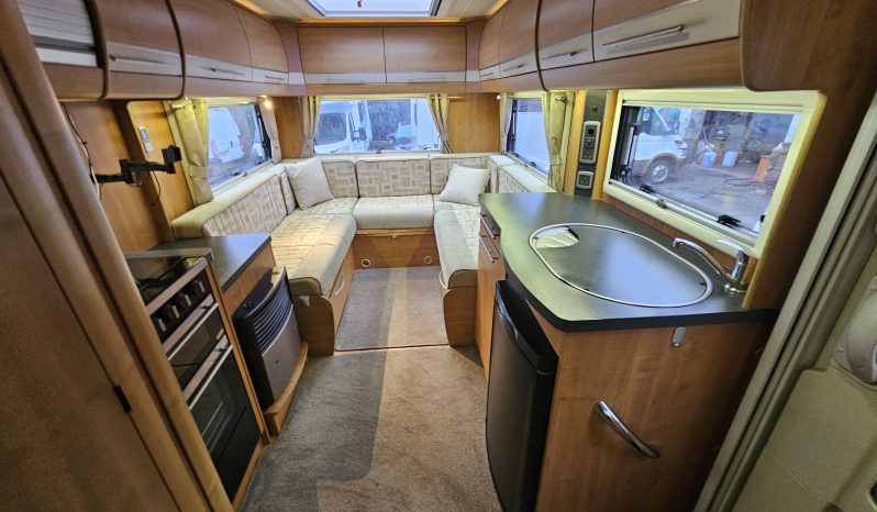 
								Auto-Trail Apache 634 AUTOMATIC 4 Berth Coachbuilt Motorhome full									
