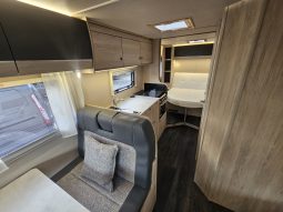 
										Auto-Trail Expedition C71 6 Berth Coachbuilt Motorhome full									