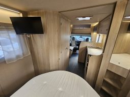 
										Auto-Trail Expedition C71 6 Berth Coachbuilt Motorhome full									