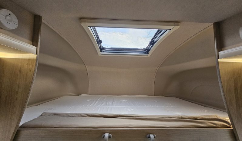 
								Auto-Trail Expedition C71 6 Berth Coachbuilt Motorhome full									