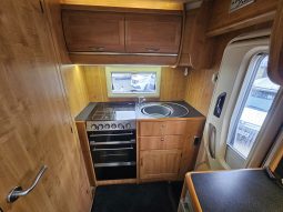 
										Autotrail Tracker SE EKS 2 Berth Coachbuilt Motorhome full									