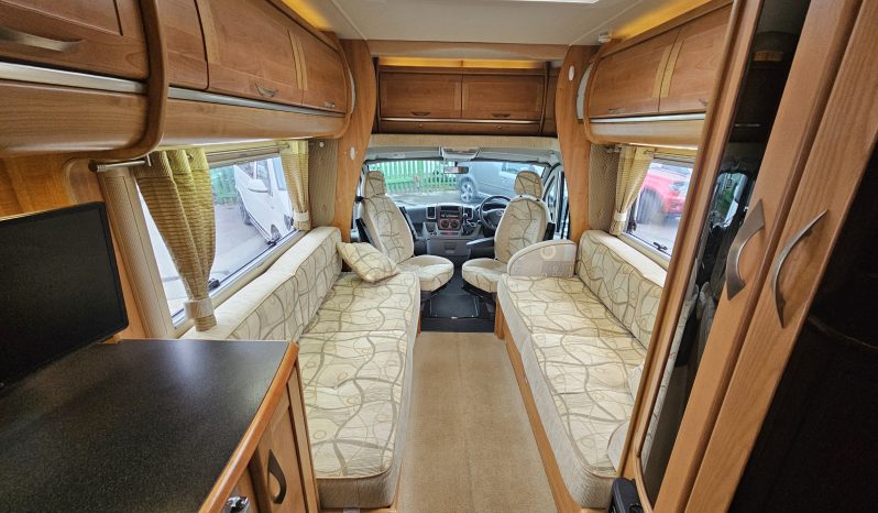 
								Autotrail Tracker SE EKS 2 Berth Coachbuilt Motorhome full									