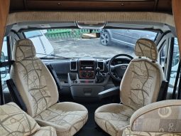 
										Autotrail Tracker SE EKS 2 Berth Coachbuilt Motorhome full									
