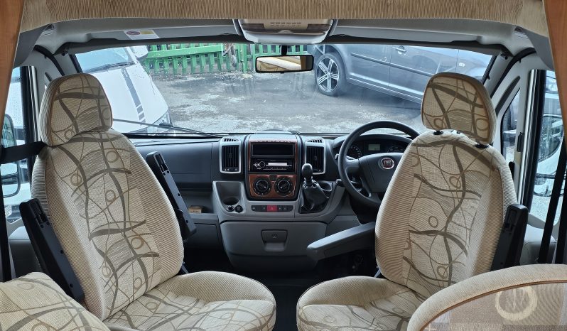 
								Autotrail Tracker SE EKS 2 Berth Coachbuilt Motorhome full									